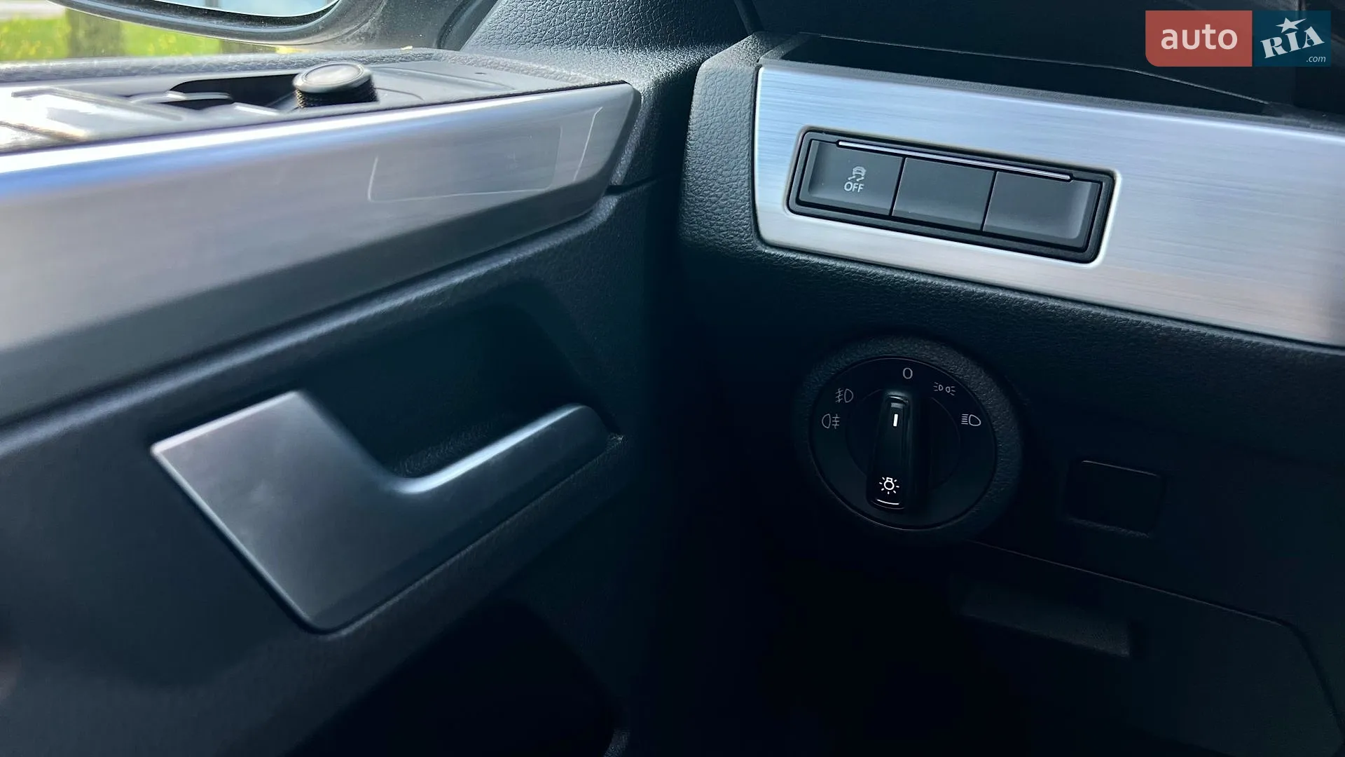 2022 Volkswagen Multivan - мініатюра 33