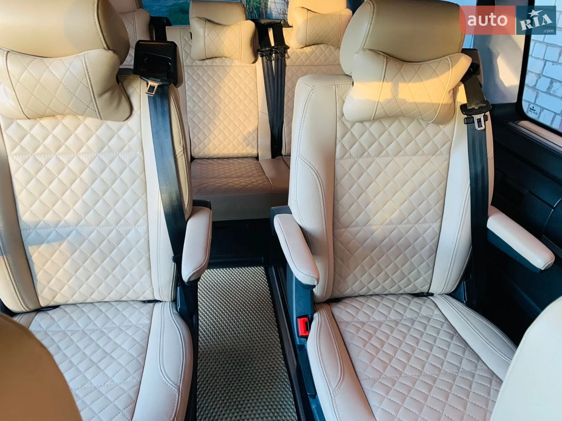2016 Volkswagen Multivan - мініатюра 12
