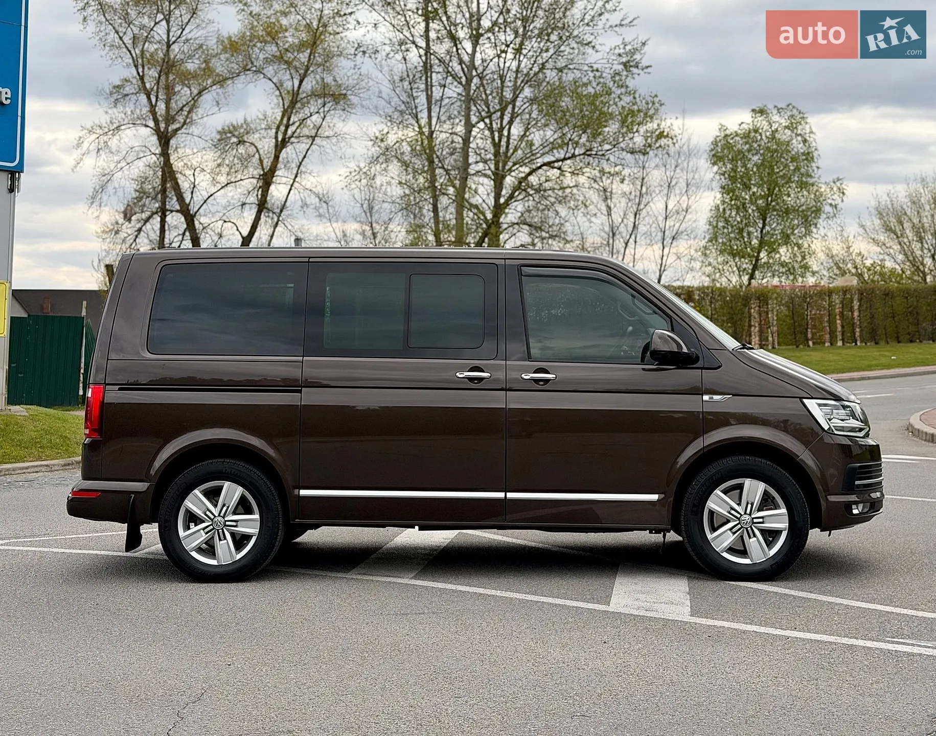 2016 Volkswagen Multivan - мініатюра 25