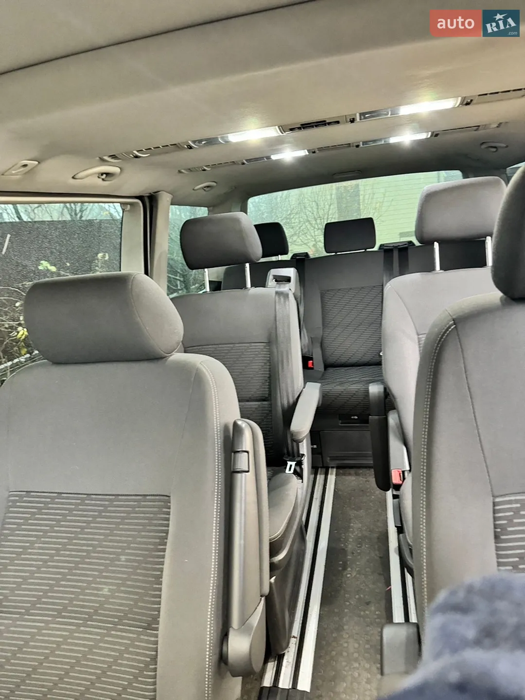 2011 Volkswagen Multivan - фото 1