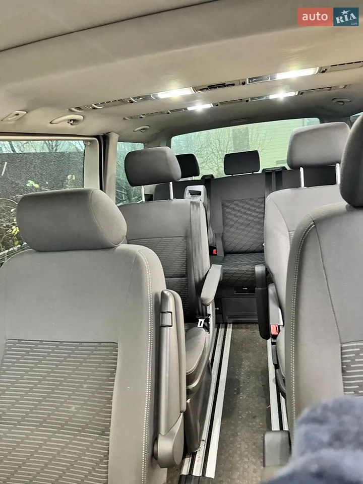 2011 Volkswagen Multivan - мініатюра 32