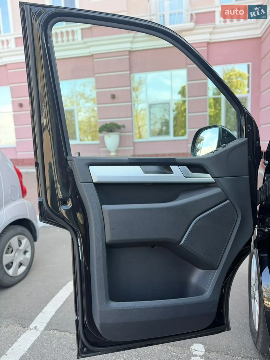 2016 Volkswagen Multivan - мініатюра 41