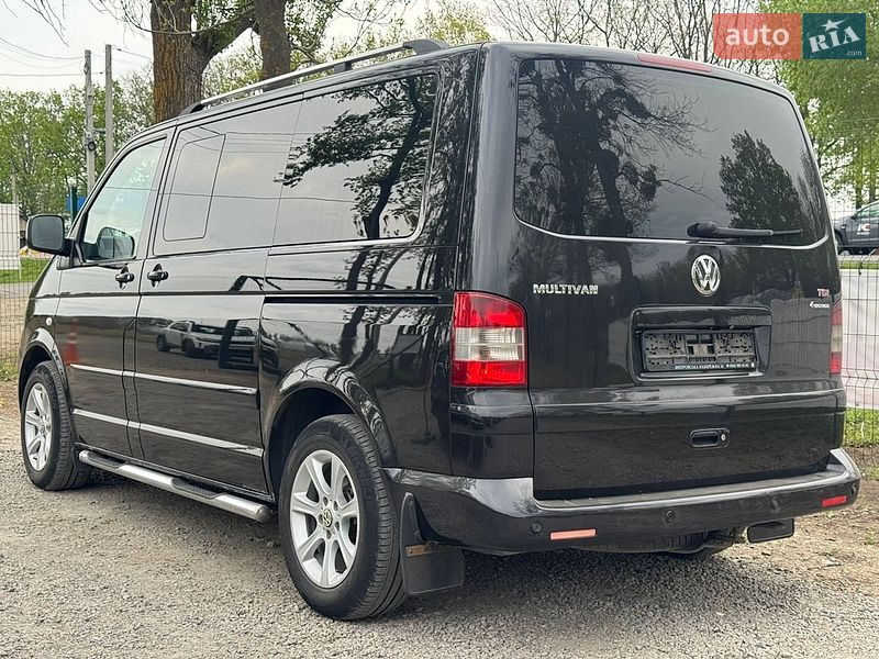 Минивэн Volkswagen Multivan 2009 в Умани