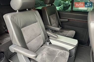Минивэн Volkswagen Multivan 2009 в Умани