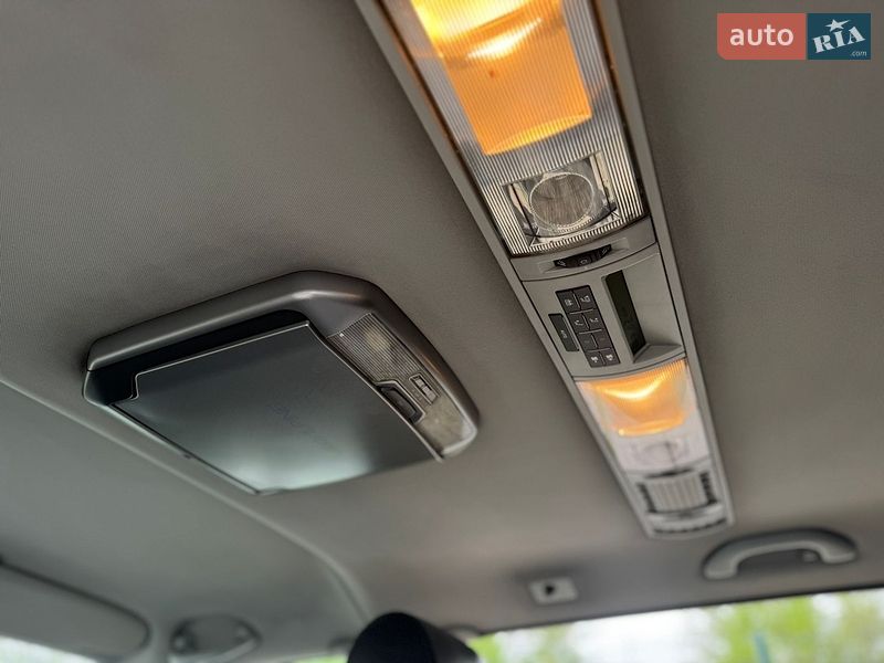 Минивэн Volkswagen Multivan 2009 в Умани