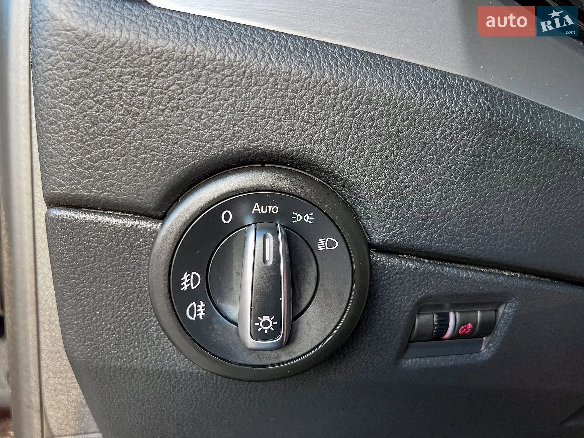 2018 Volkswagen Multivan - мініатюра 10