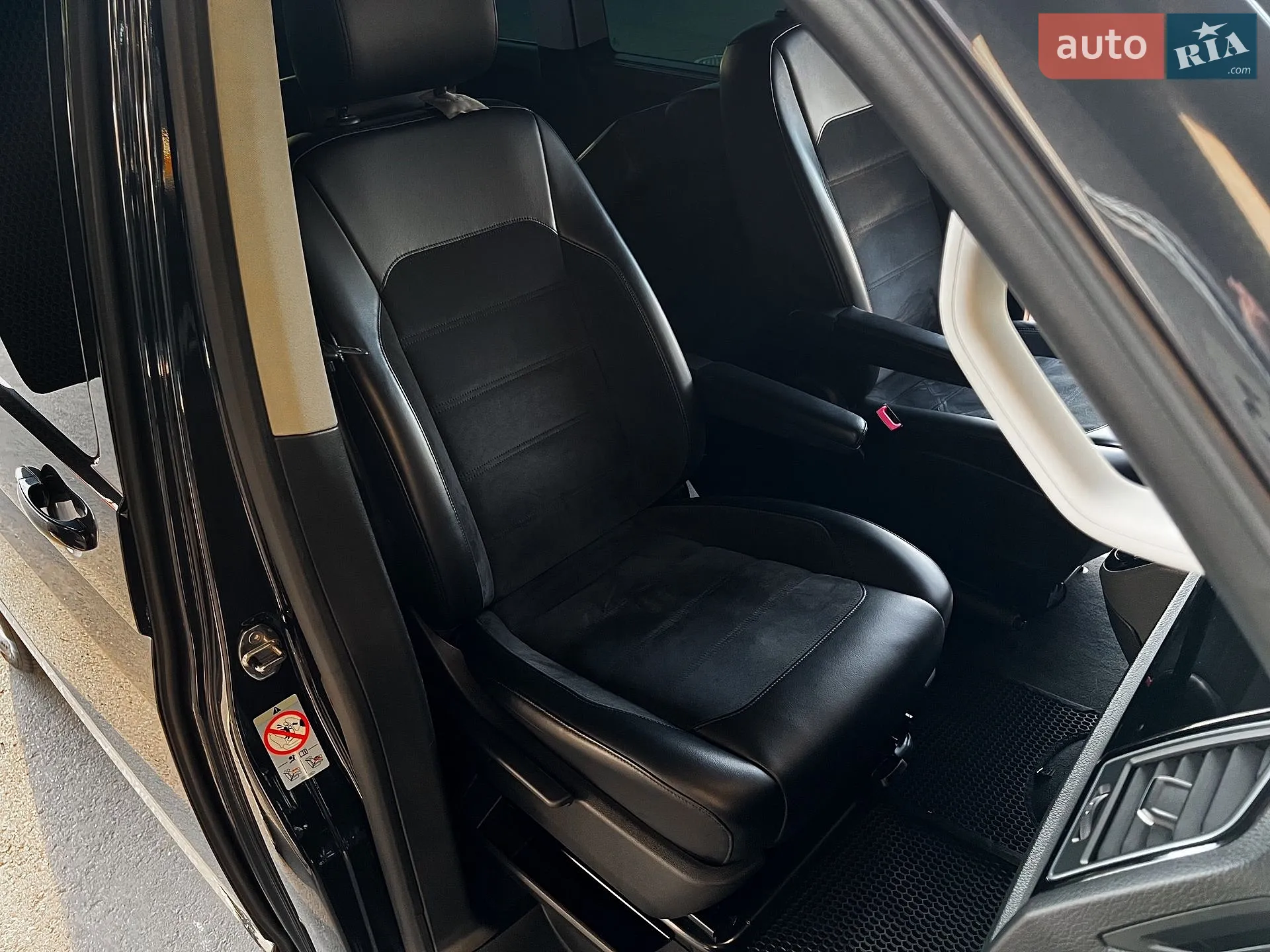2018 Volkswagen Multivan - мініатюра 22