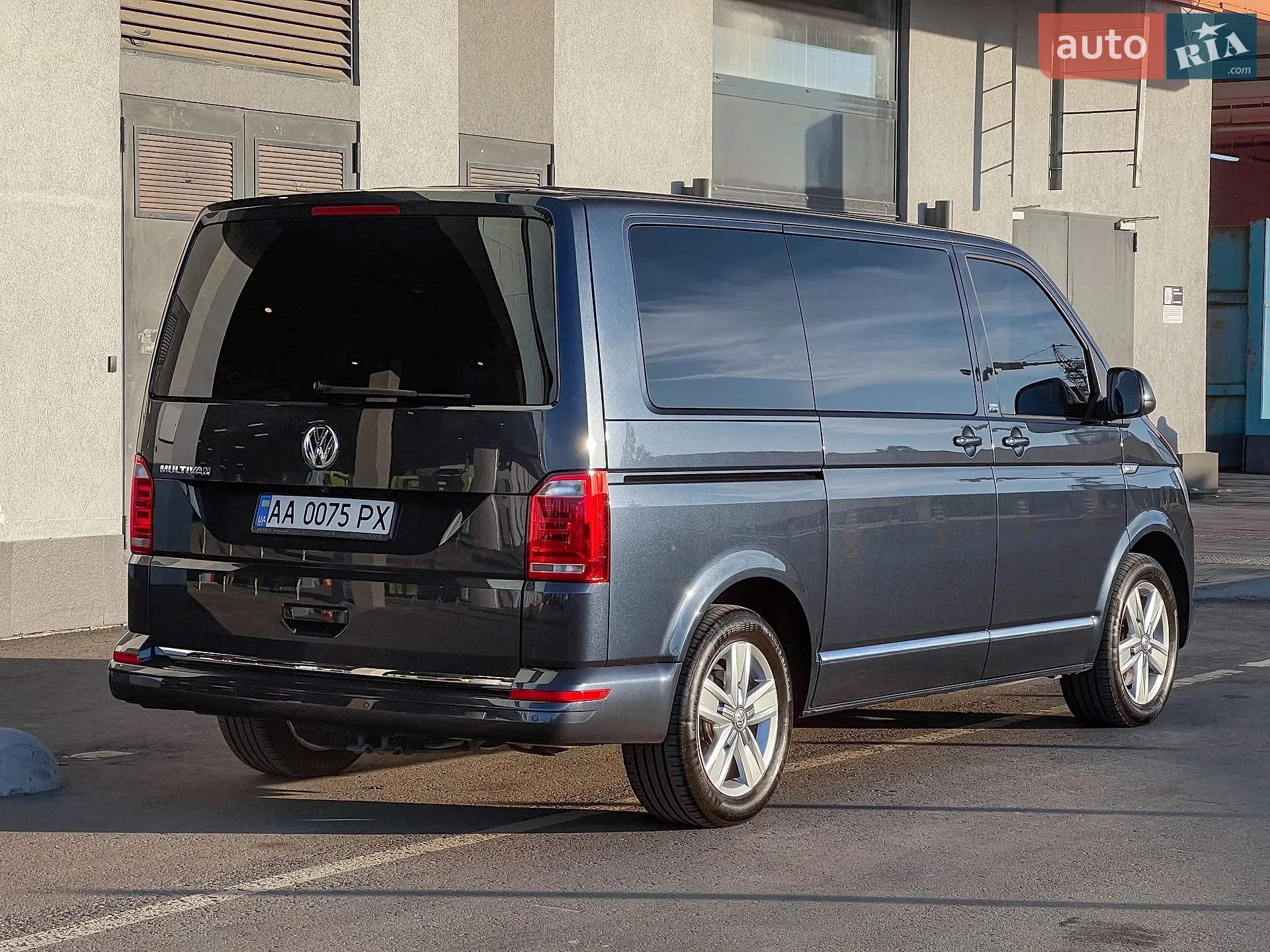 2018 Volkswagen Multivan - мініатюра 3