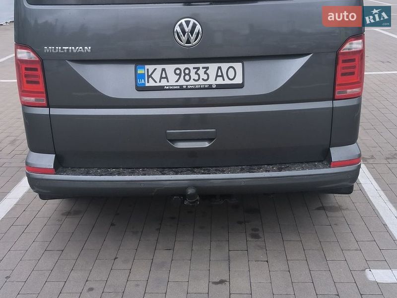 Минивэн Volkswagen Multivan 2019 в Киеве