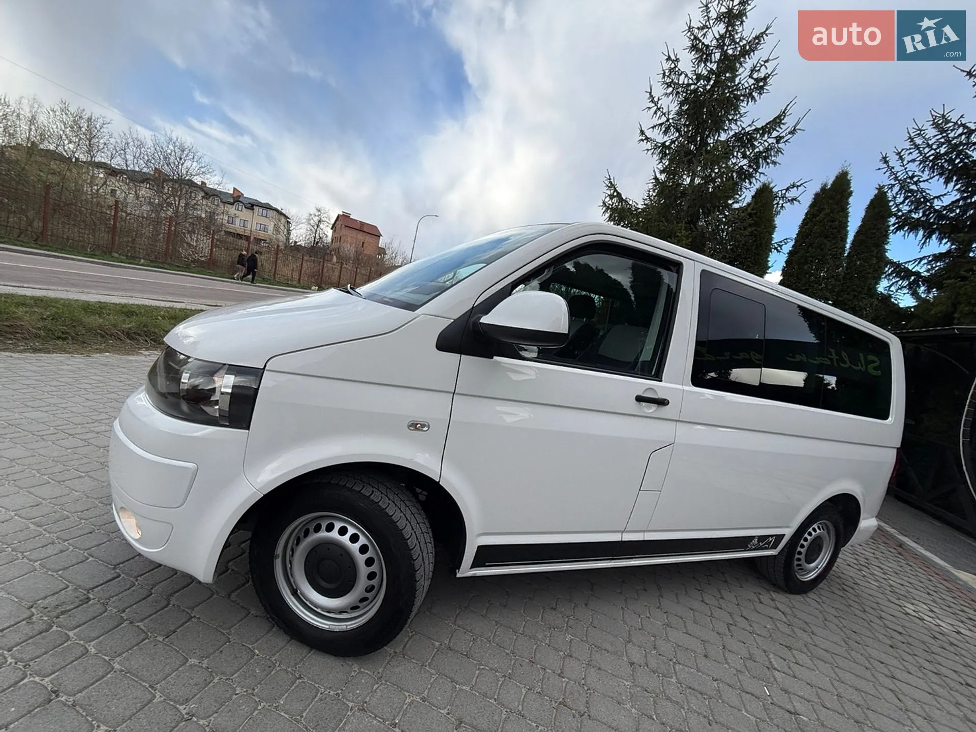 2012 Volkswagen Multivan - мініатюра 3