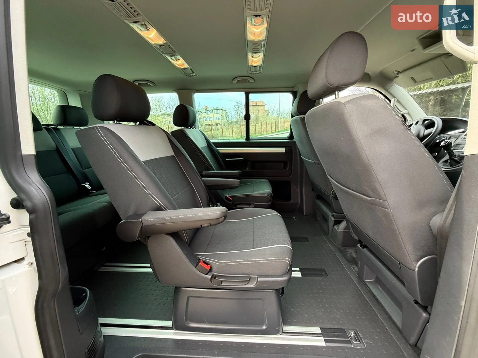 2012 Volkswagen Multivan - мініатюра 26