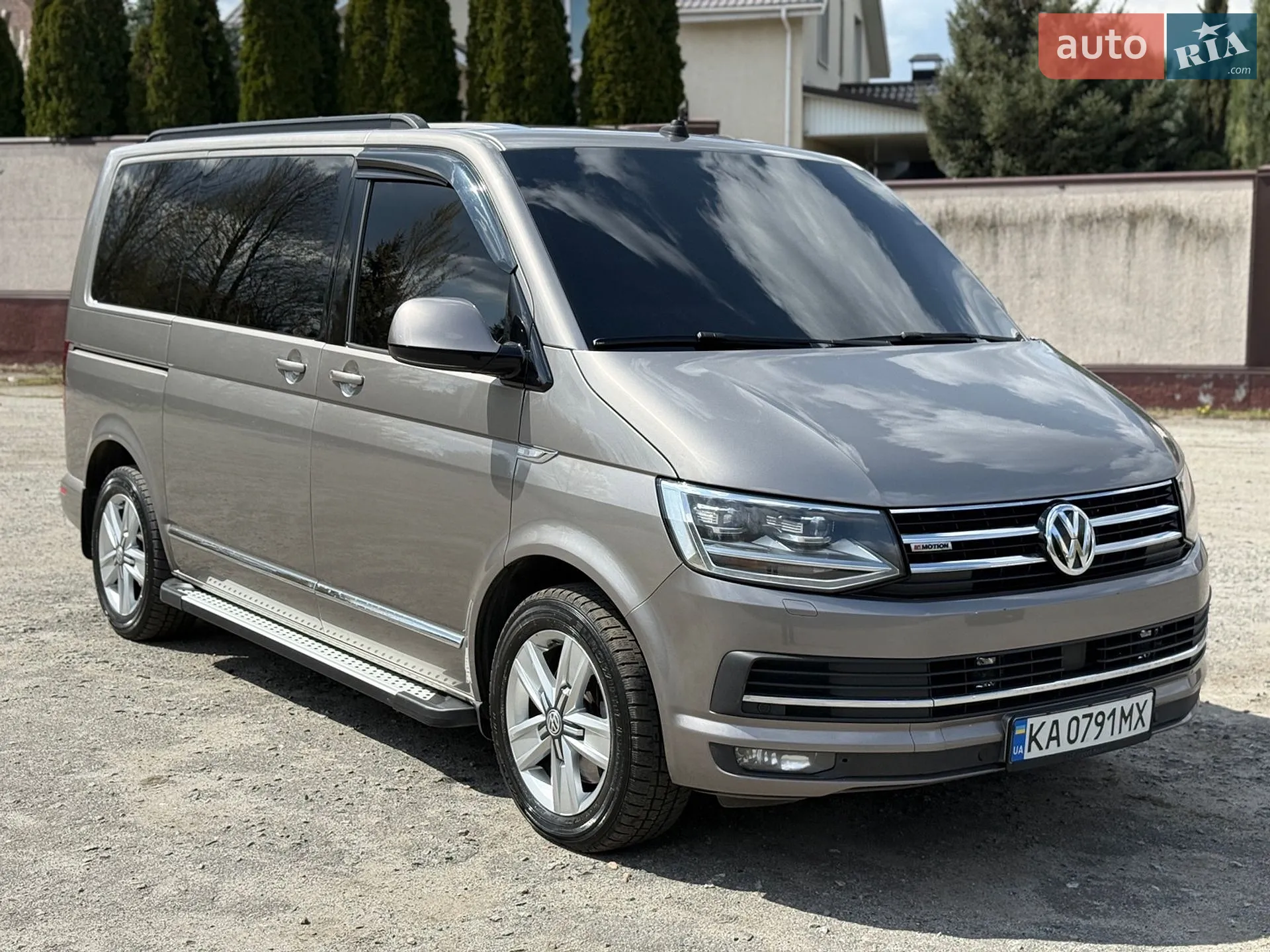 2017 Volkswagen Multivan - фото 1
