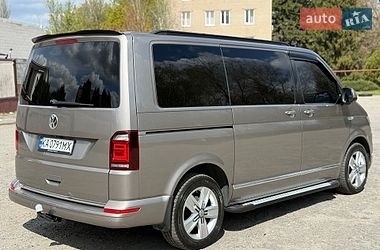 Минивэн Volkswagen Multivan 2017 в Киеве