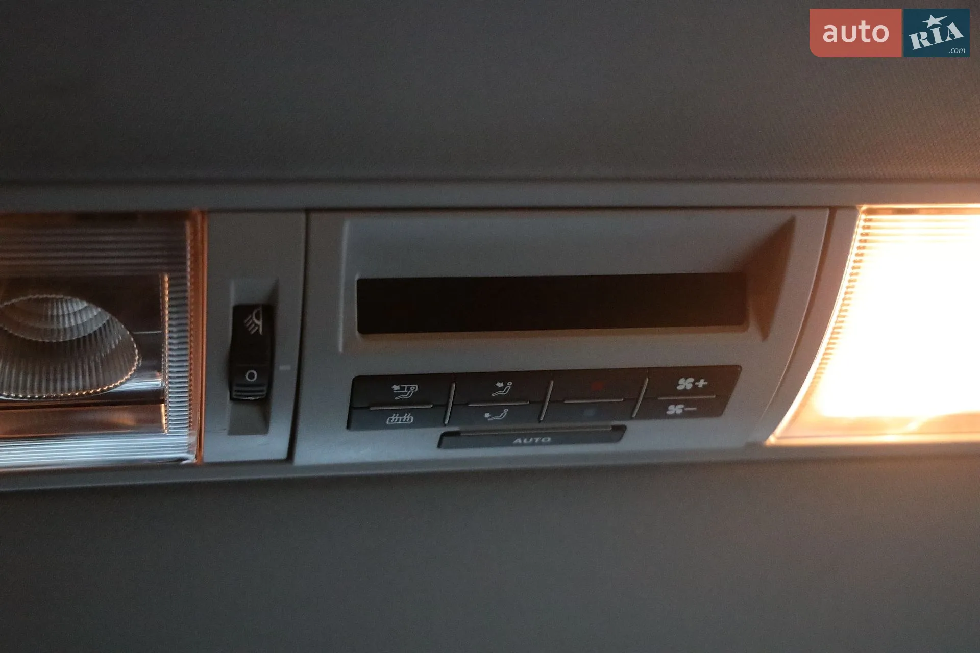2015 Volkswagen Multivan - мініатюра 31