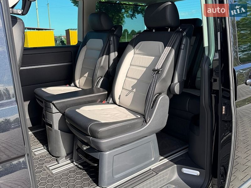 Минивэн Volkswagen Multivan 2021 в Ровно