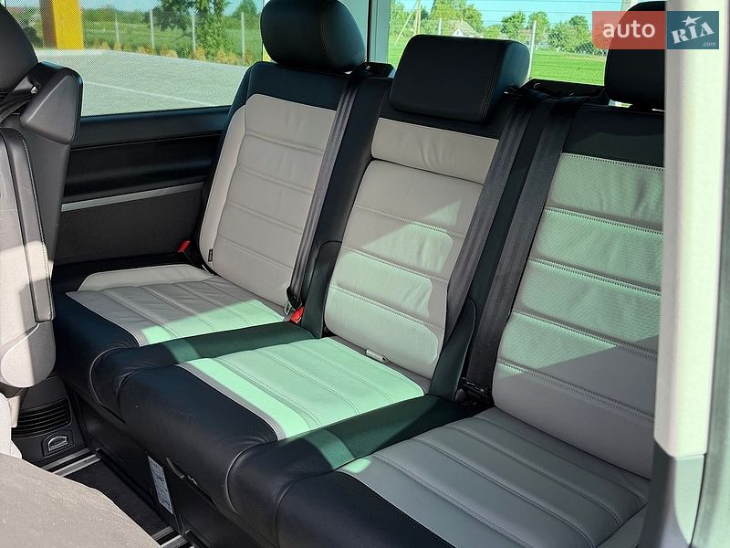 Минивэн Volkswagen Multivan 2021 в Ровно