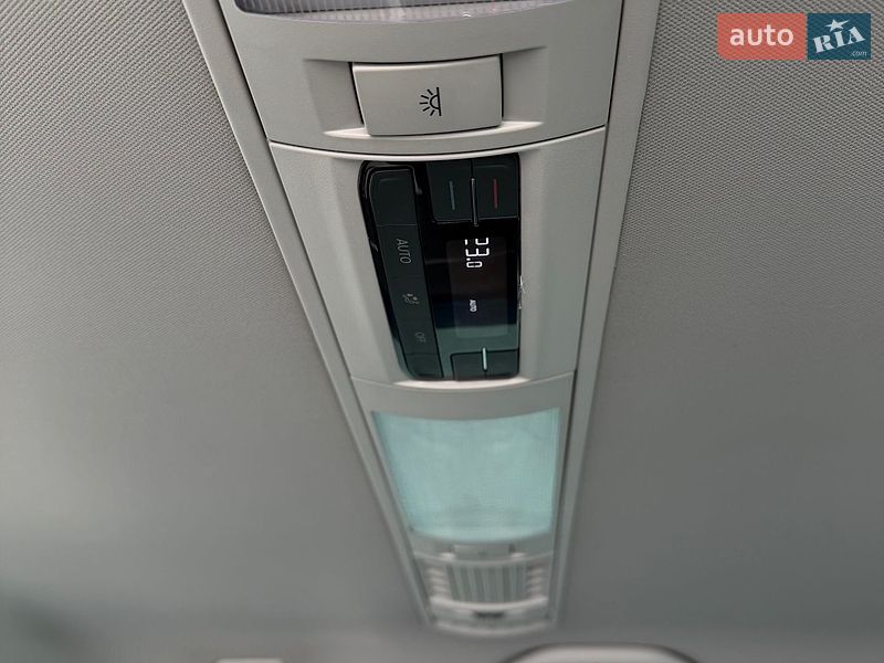 Минивэн Volkswagen Multivan 2021 в Ровно