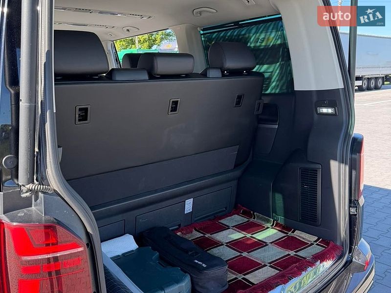 Минивэн Volkswagen Multivan 2021 в Ровно