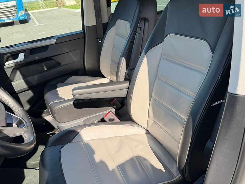 Минивэн Volkswagen Multivan 2021 в Ровно