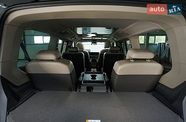 Минивэн Volkswagen Multivan 2024 в Черновцах