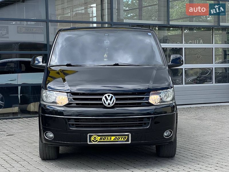 Минивэн Volkswagen Multivan 2011 в Ивано-Франковске