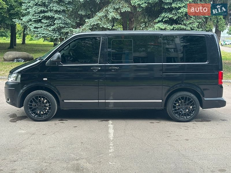 Минивэн Volkswagen Multivan 2014 в Житомире