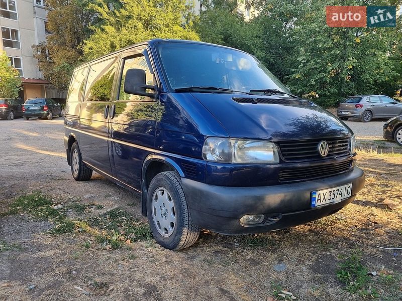 Минивэн Volkswagen Multivan 2000 в Киеве