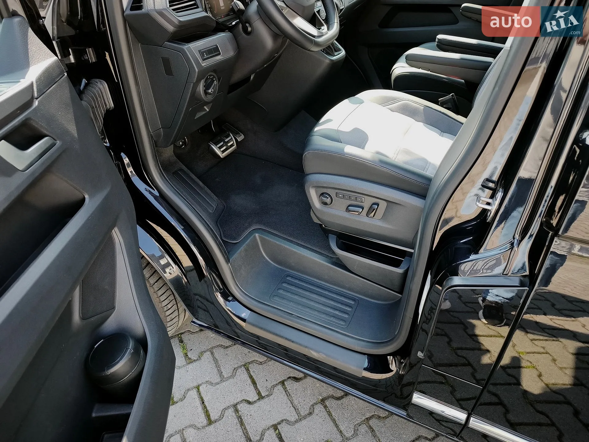 2022 Volkswagen Multivan - мініатюра 7