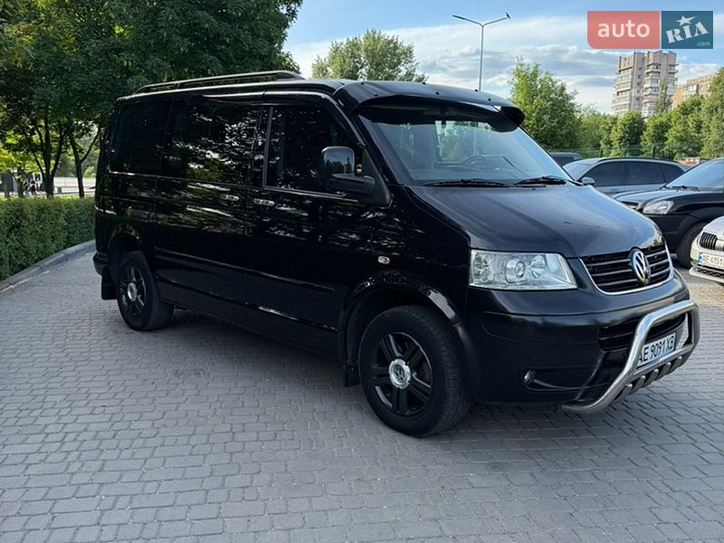 Мінівен Volkswagen Multivan 2008 в Дніпрі