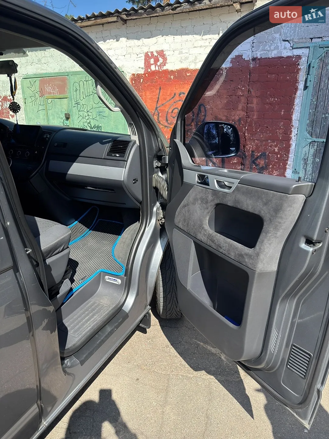2013 Volkswagen Multivan - мініатюра 13