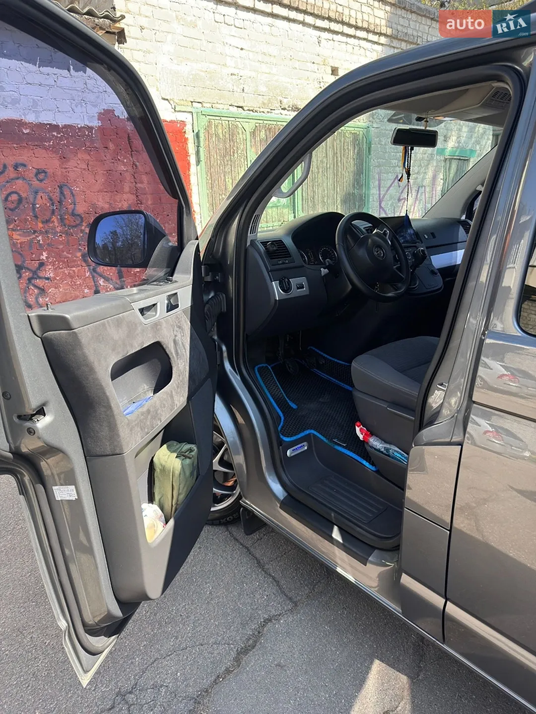 2013 Volkswagen Multivan - мініатюра 17