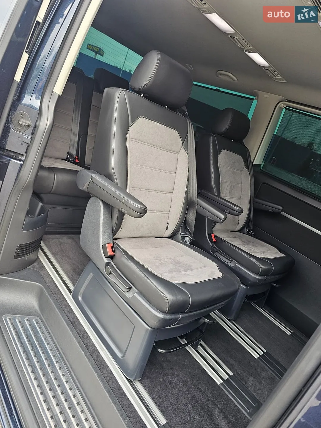 2020 Volkswagen Multivan - мініатюра 14