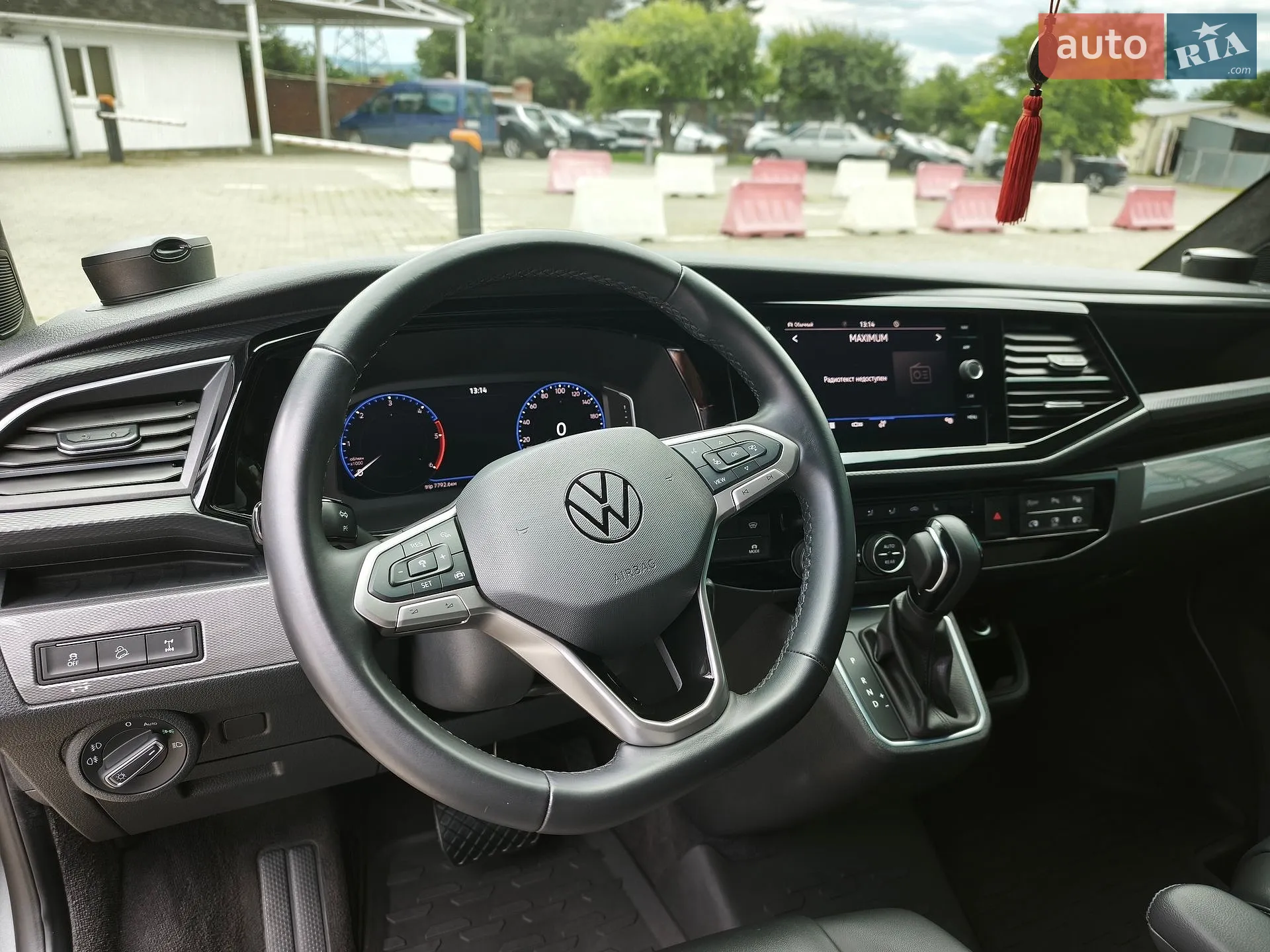 2024 Volkswagen Multivan - мініатюра 8