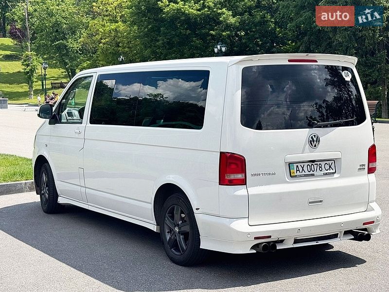 Минивэн Volkswagen Multivan 2010 в Харькове