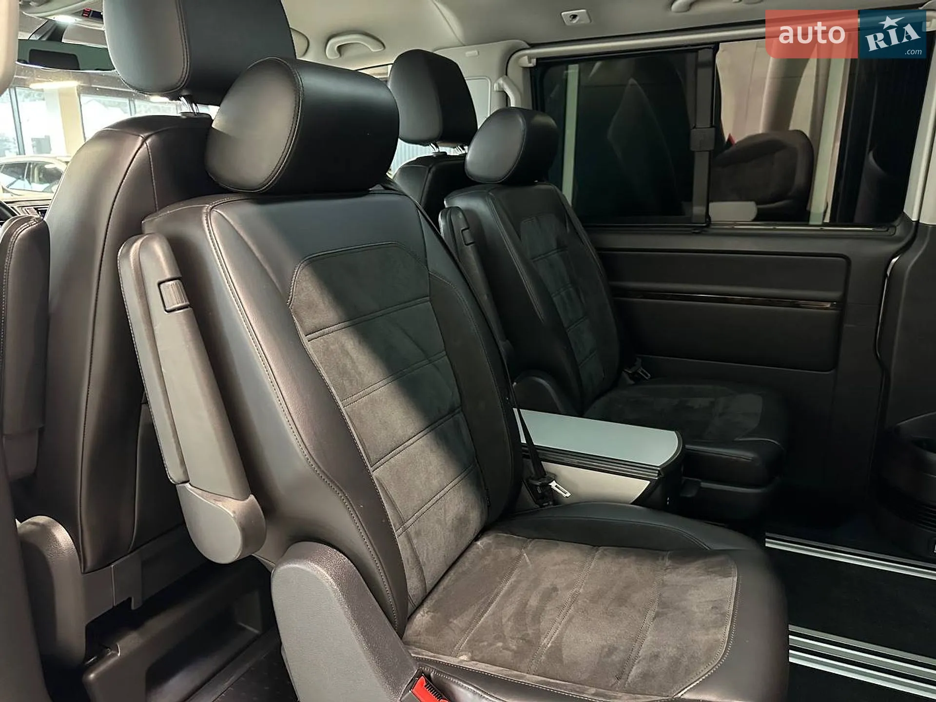 2017 Volkswagen Multivan - мініатюра 23