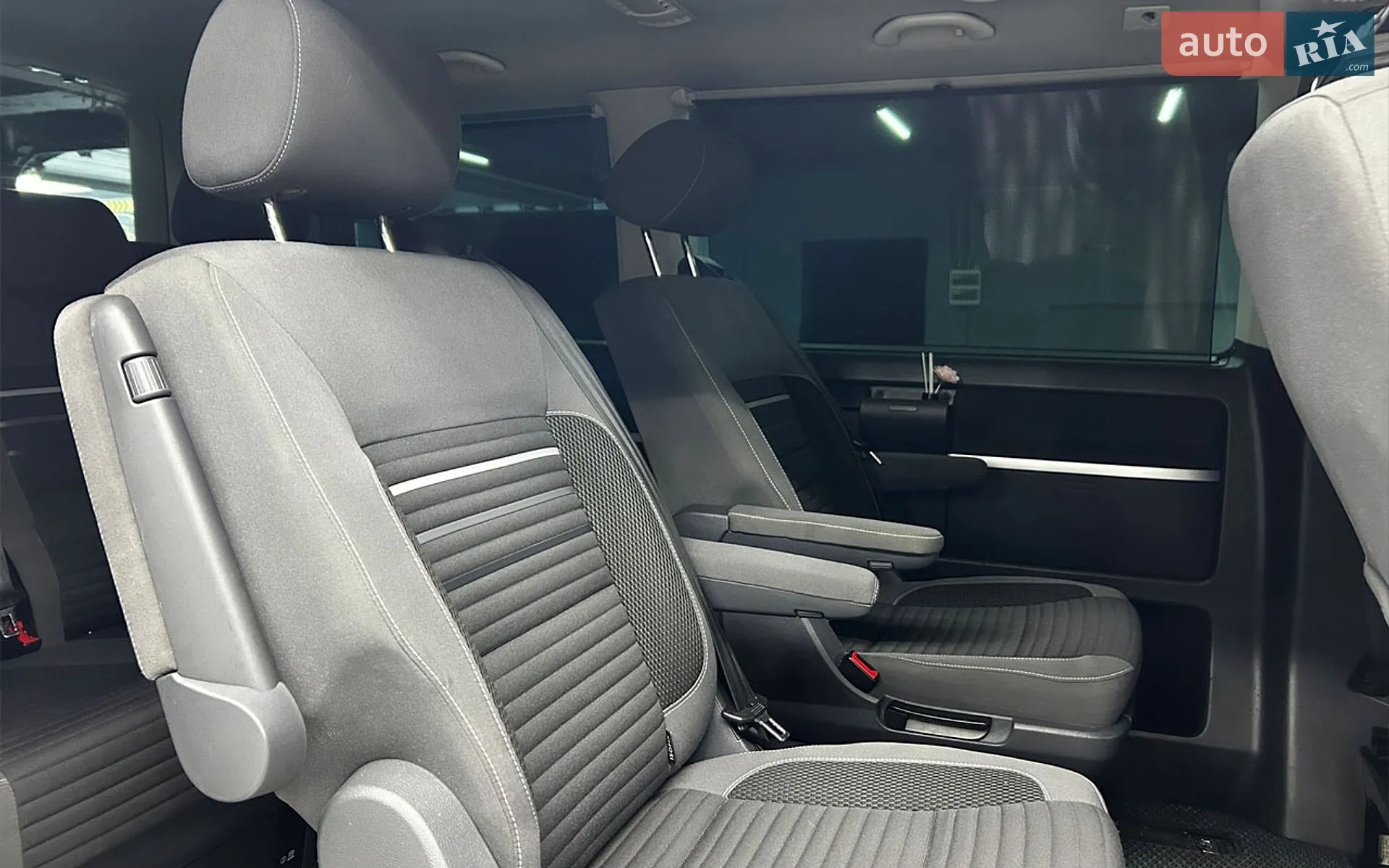 2014 Volkswagen Multivan - мініатюра 29