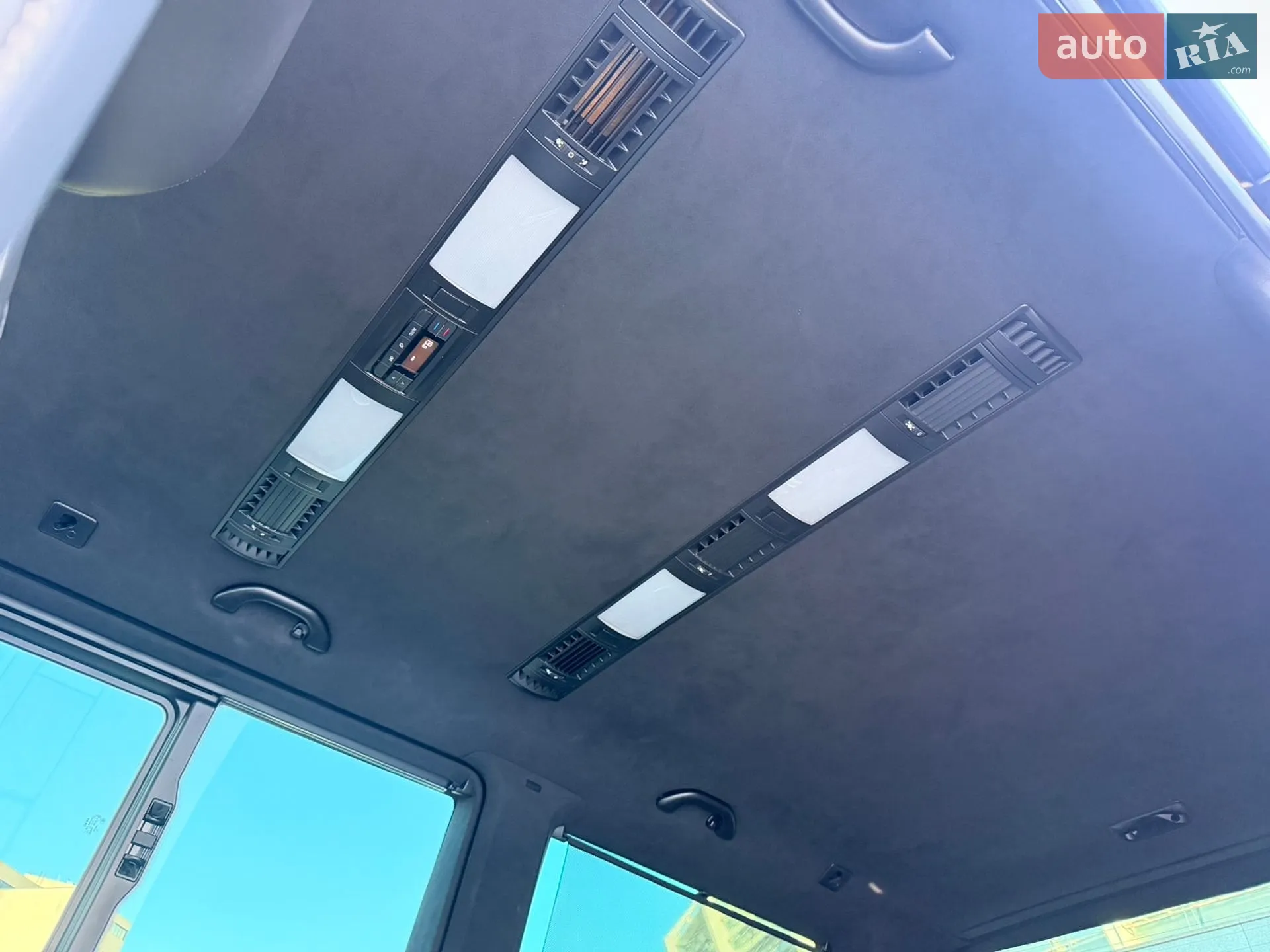 2020 Volkswagen Multivan - мініатюра 23