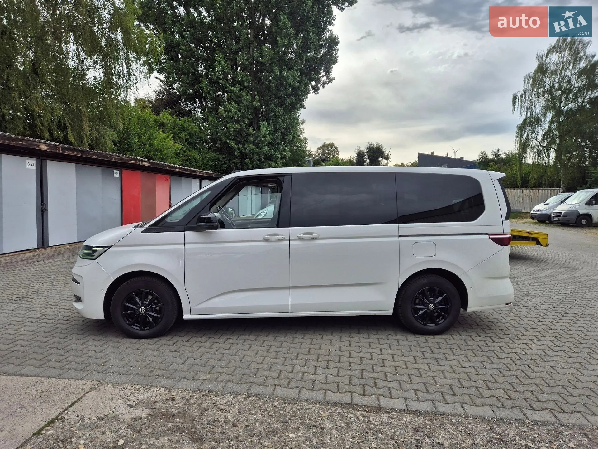2022 Volkswagen Multivan - мініатюра 5