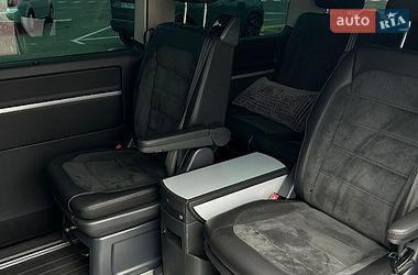 Минивэн Volkswagen Multivan 2016 в Киеве