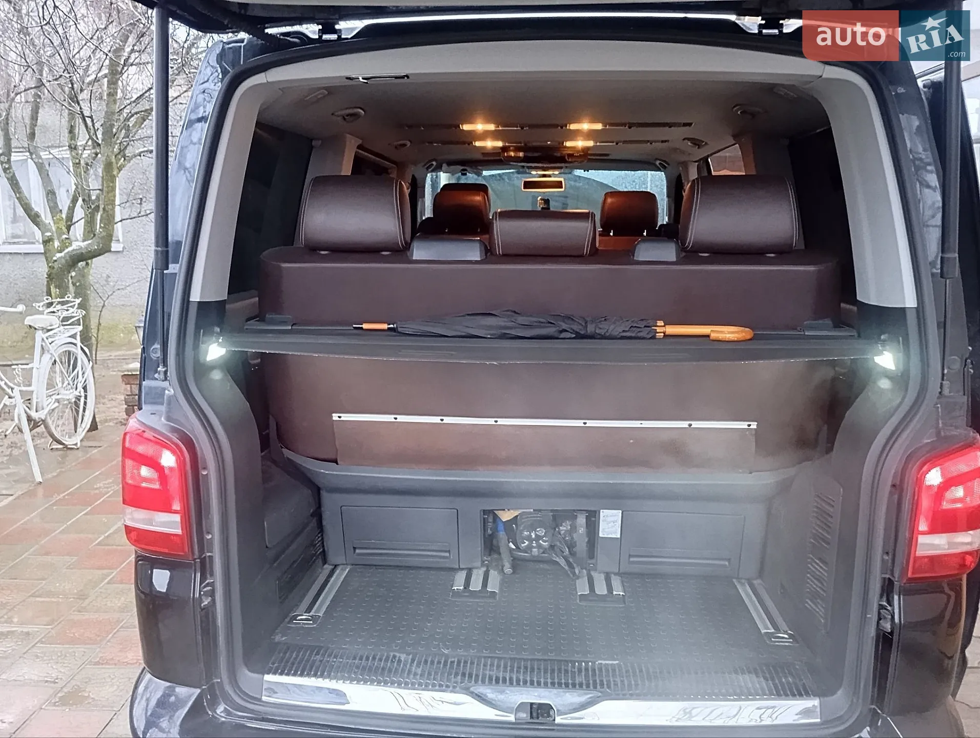 2010 Volkswagen Multivan - мініатюра 18