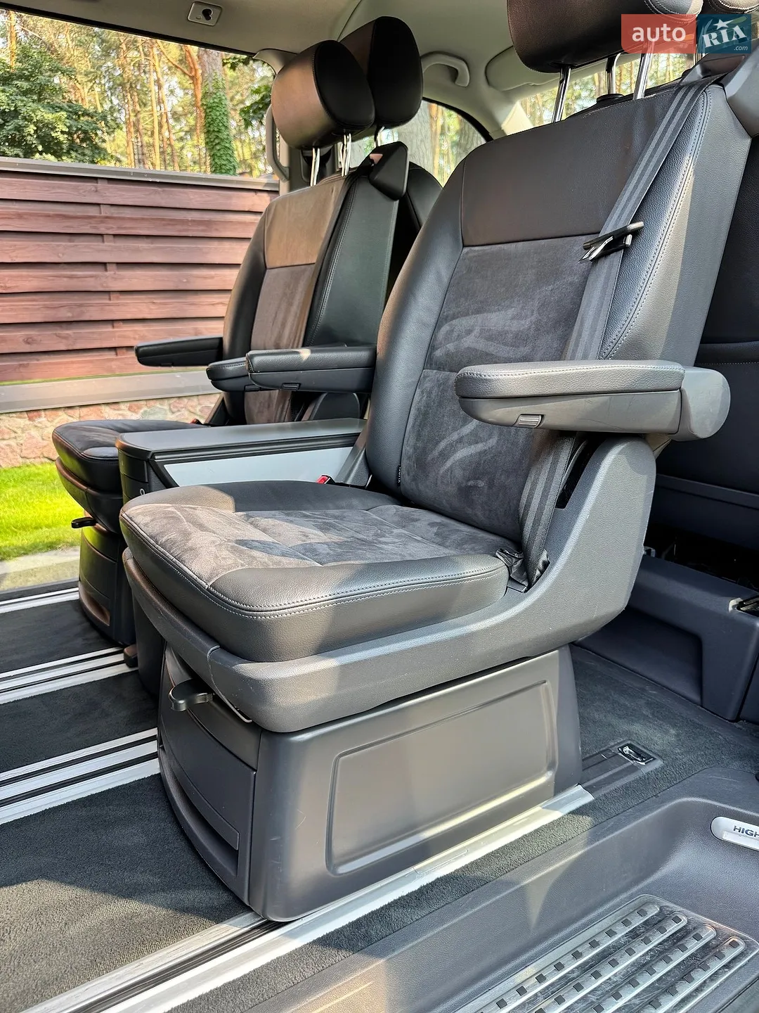 2014 Volkswagen Multivan - мініатюра 37