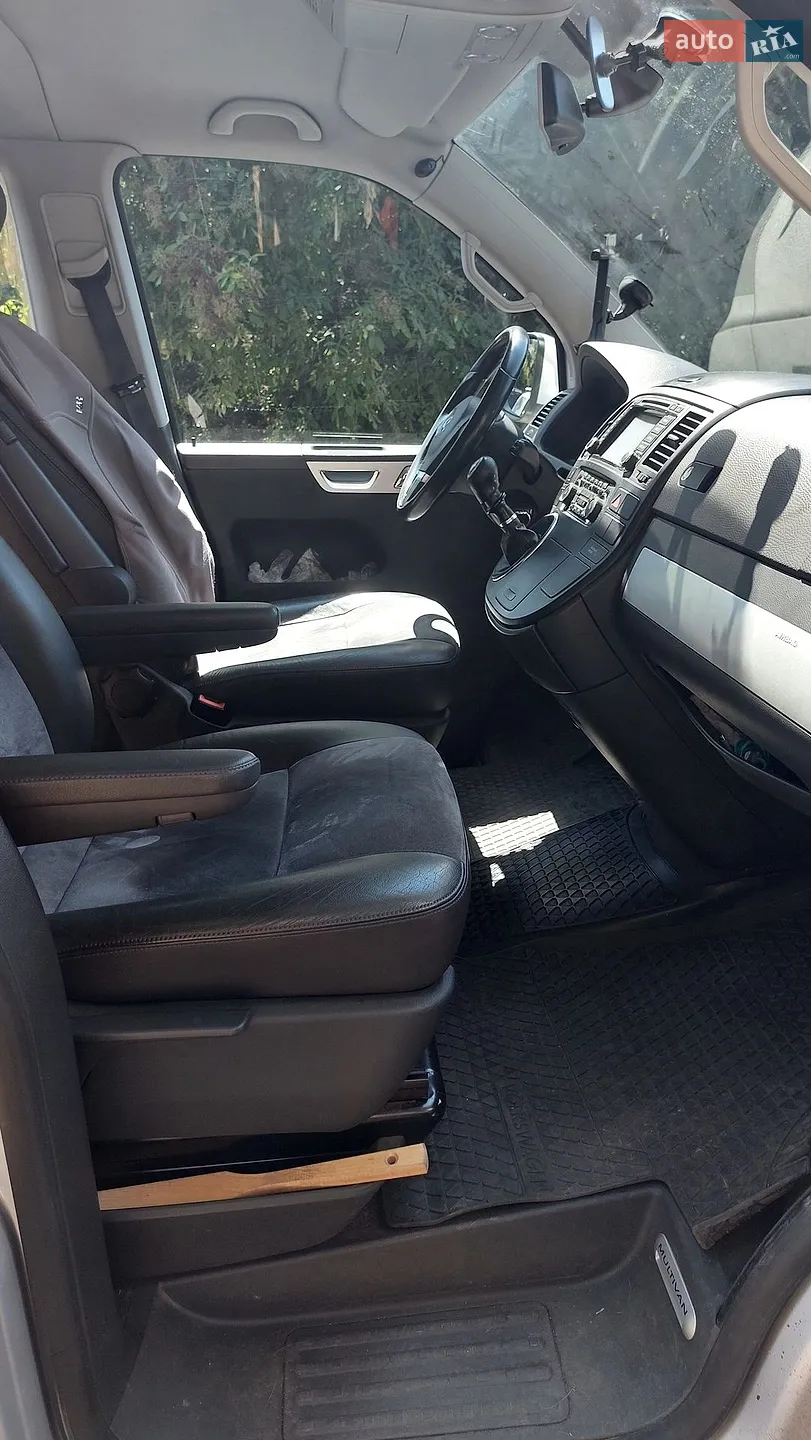 2010 Volkswagen Multivan - мініатюра 8