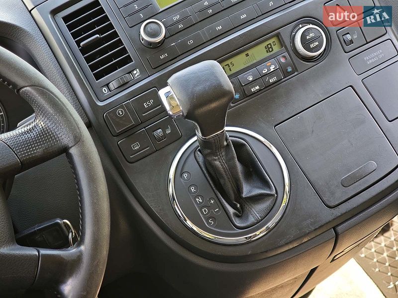 Минивэн Volkswagen Multivan 2005 в Харькове