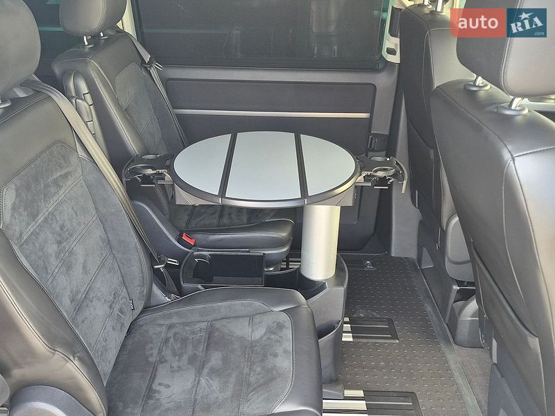 Минивэн Volkswagen Multivan 2019 в Хмельницком