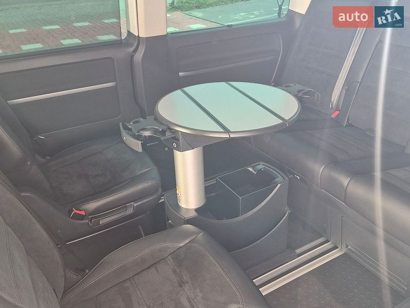 Минивэн Volkswagen Multivan 2019 в Хмельницком