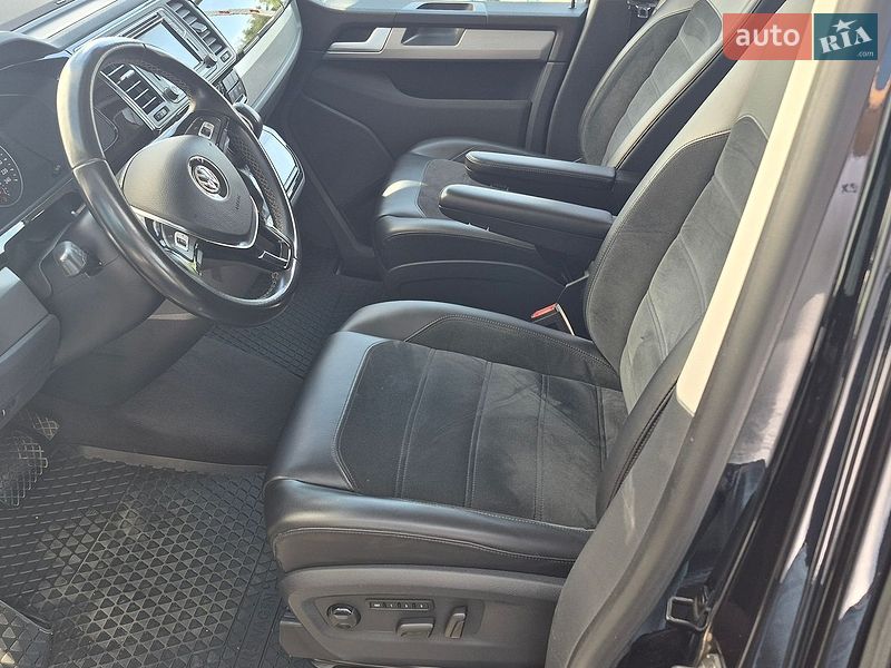 Минивэн Volkswagen Multivan 2019 в Хмельницком