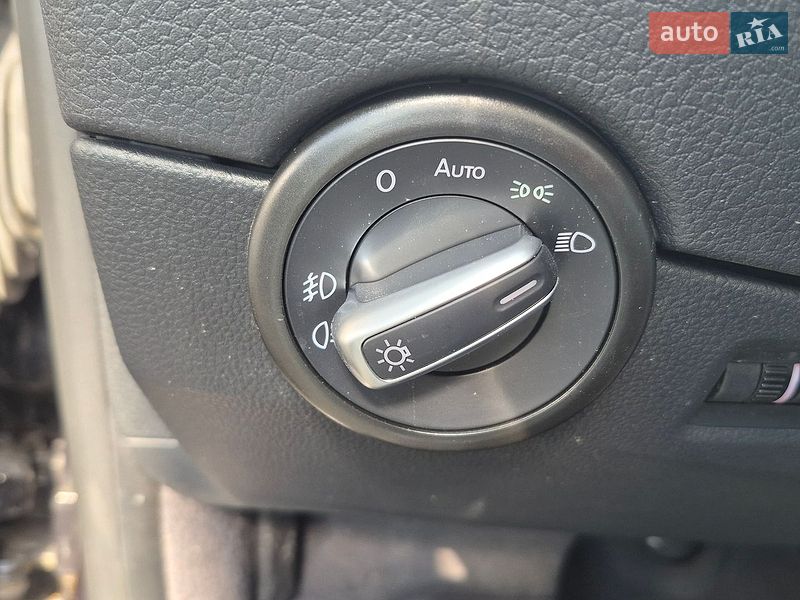 Минивэн Volkswagen Multivan 2019 в Хмельницком