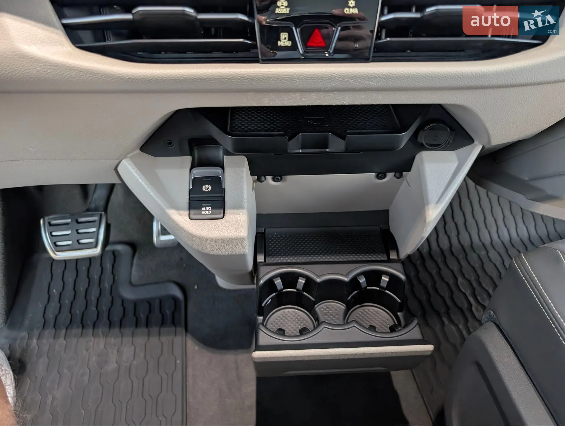 2024 Volkswagen Multivan - мініатюра 73