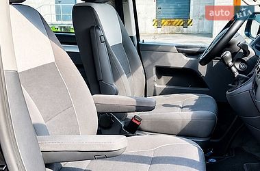 Минивэн Volkswagen Multivan 2011 в Киеве