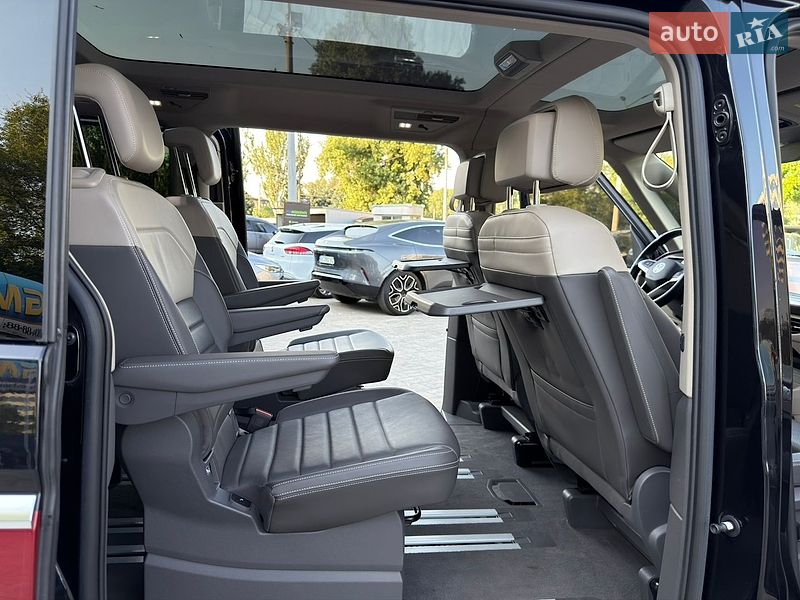 Минивэн Volkswagen Multivan 2021 в Днепре